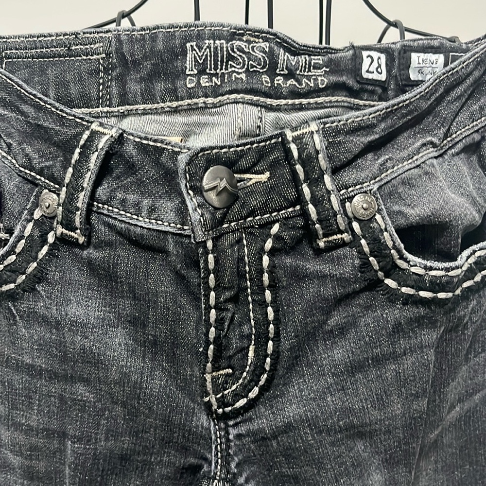 EUC- Miss Me jeans - size 28 - black denim